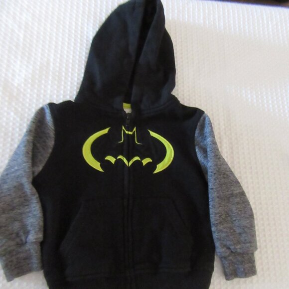 Childs Size 2 Batman Hoodie - Picture 8 of 9